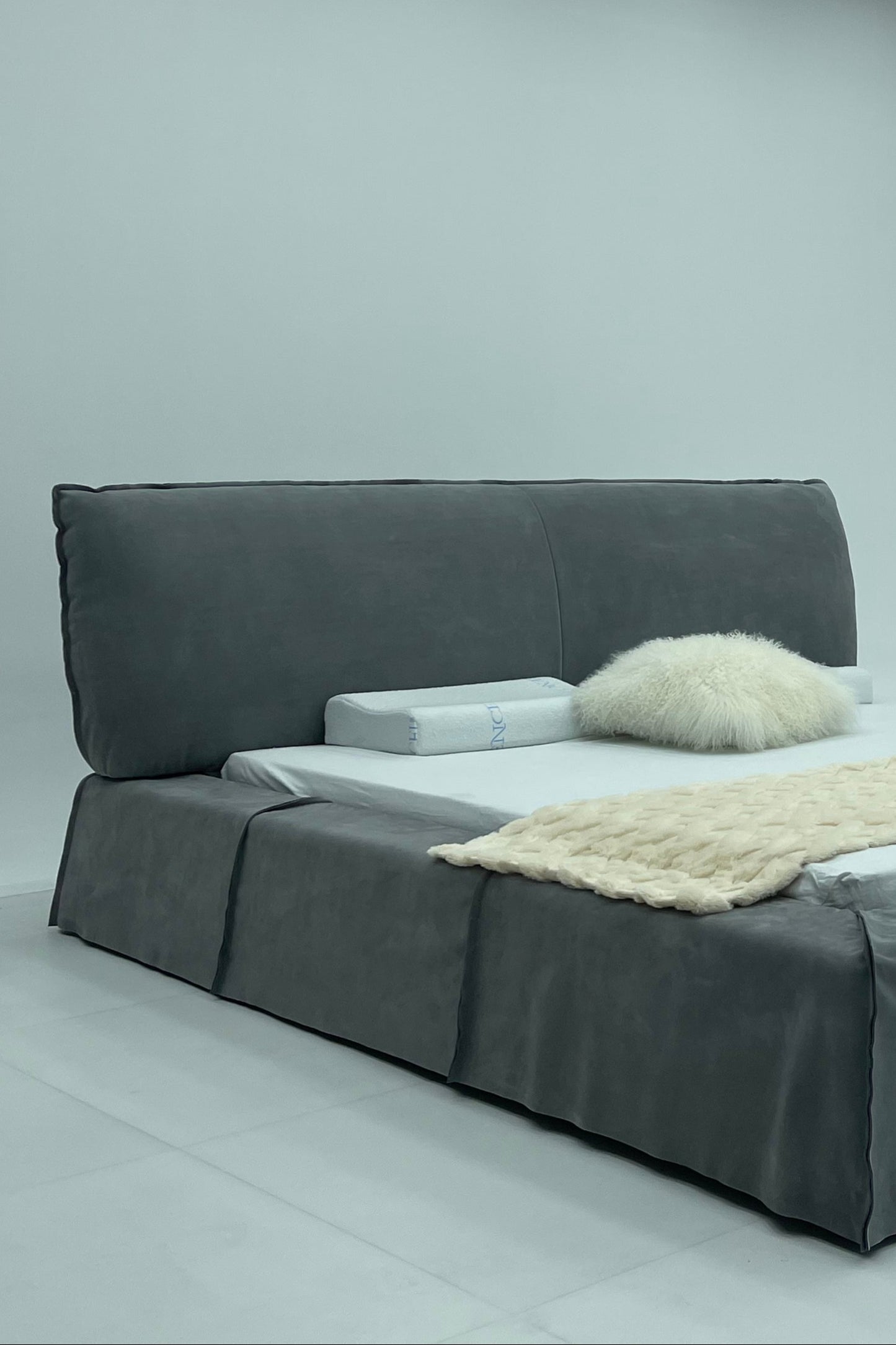 Paris Bed