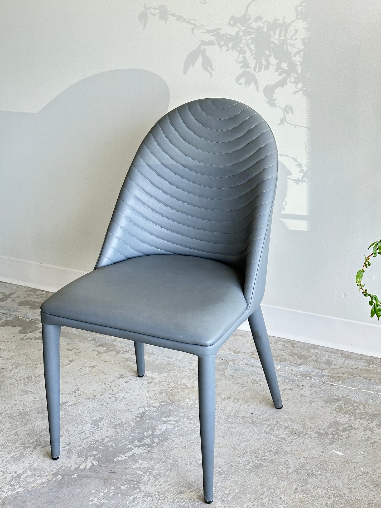 OC®️2205 chair