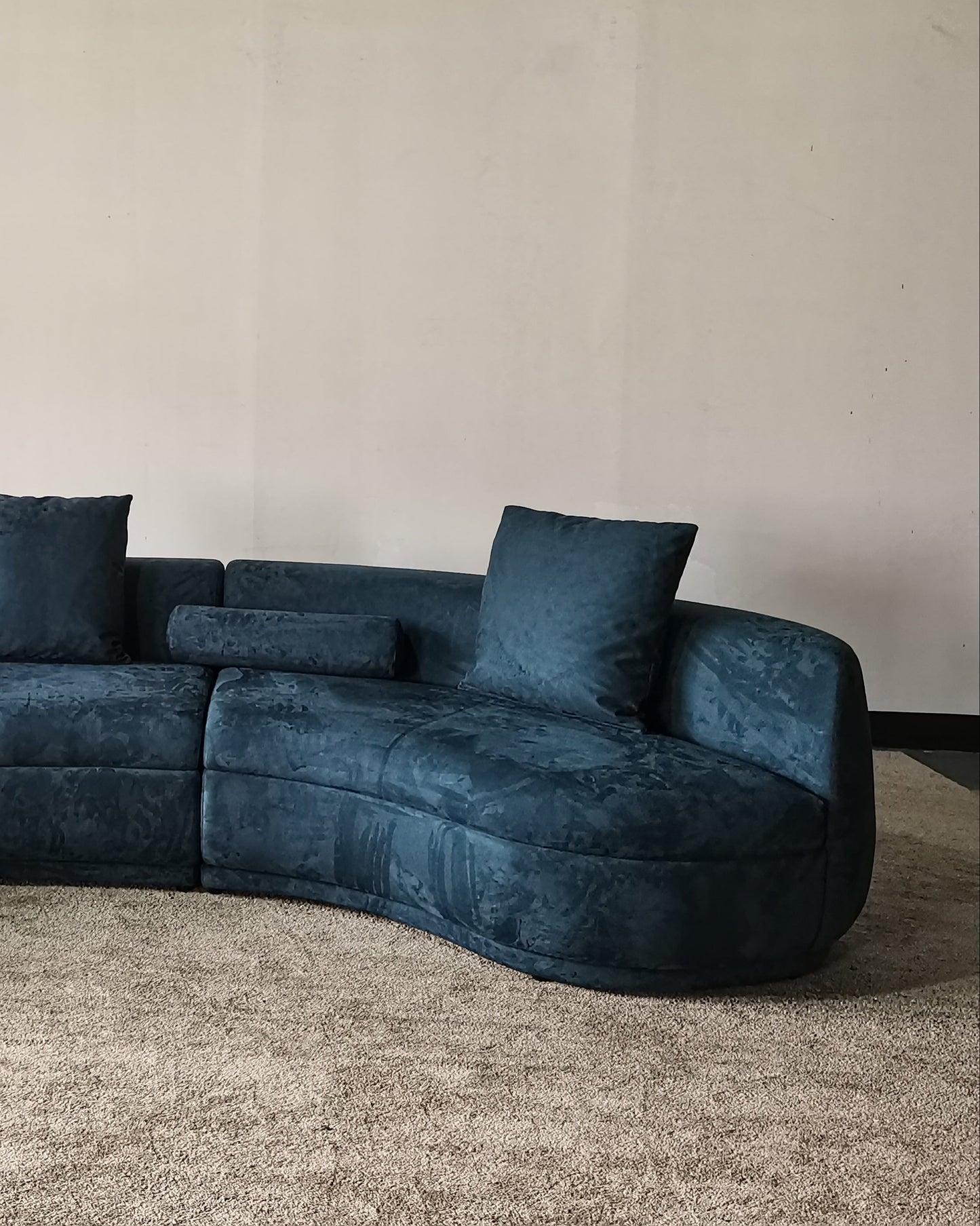 LUX-33-Piaf Sofa