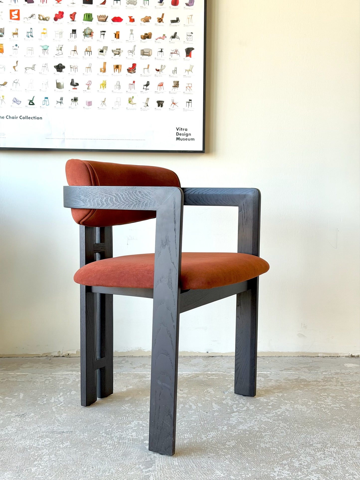 LUX-2602 Chair