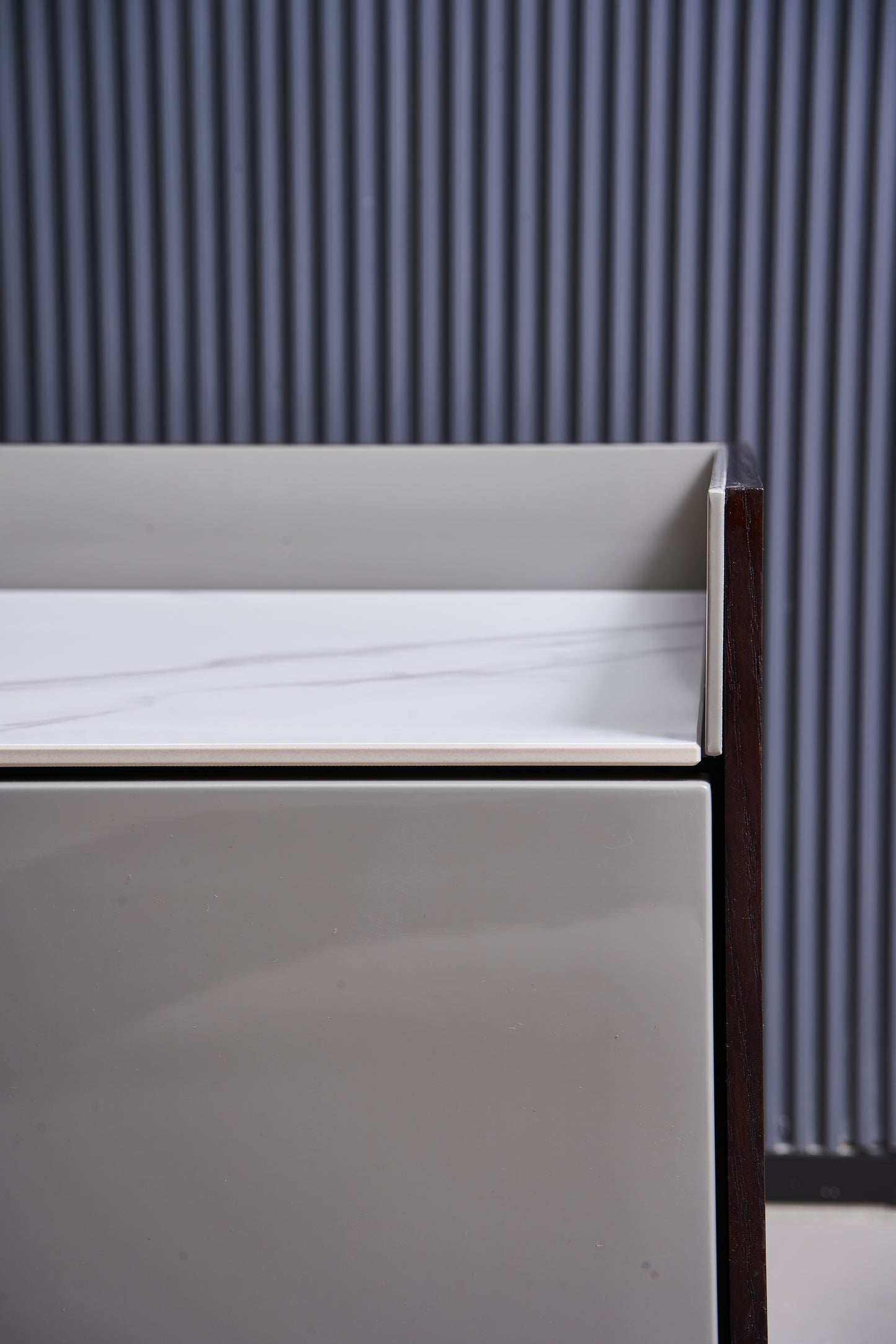 Darren nightstand