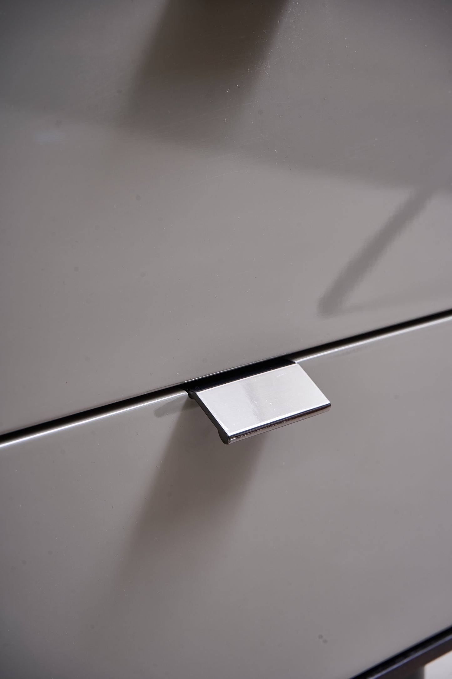 Darren nightstand