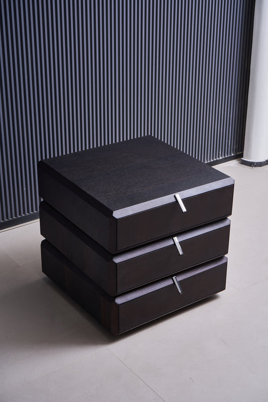 Revolving nightstand