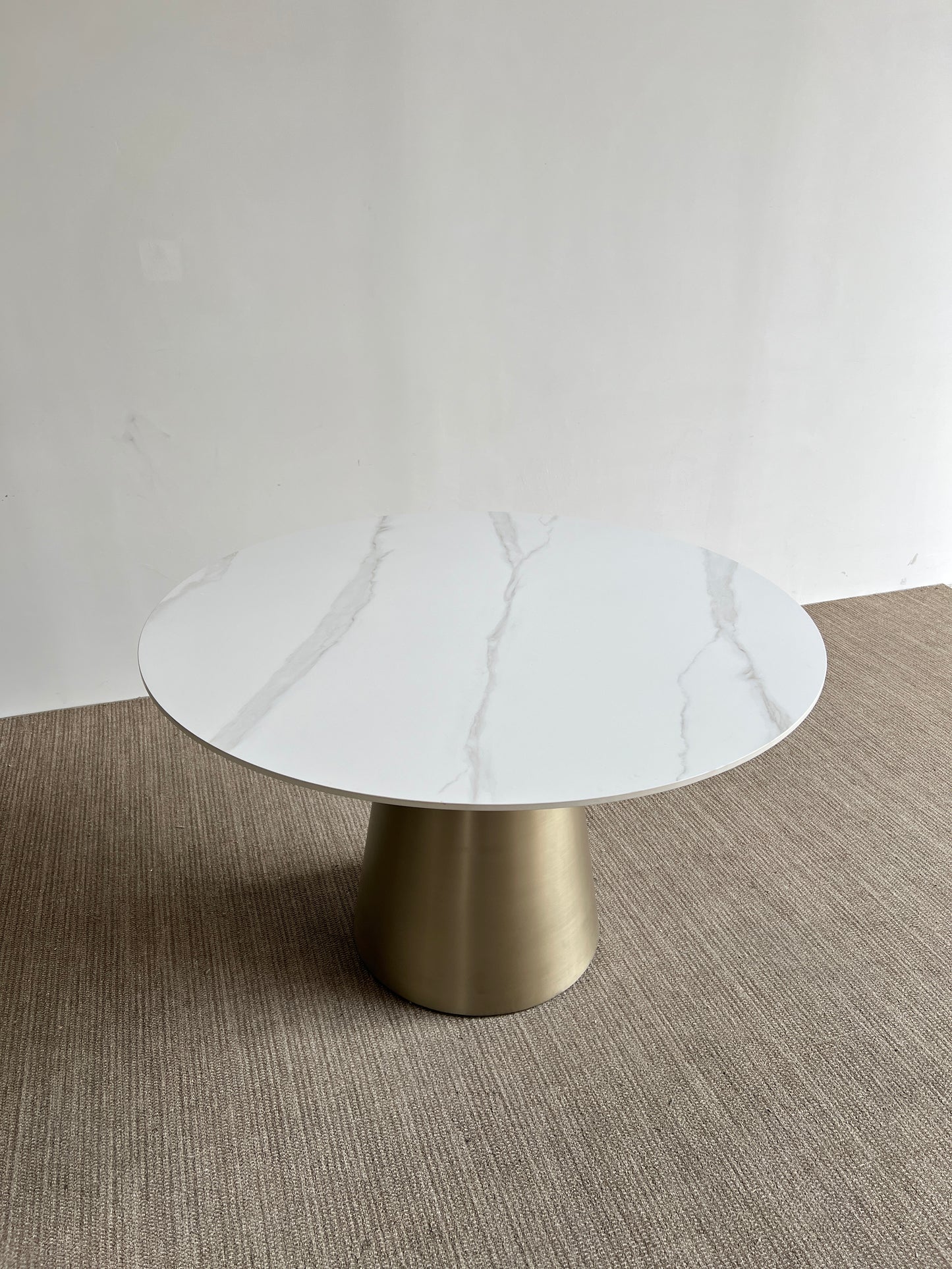 Yoda table