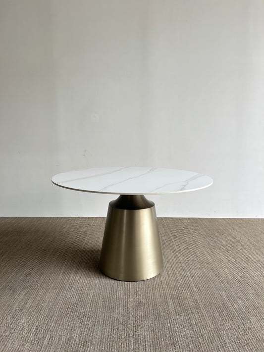 Yoda table