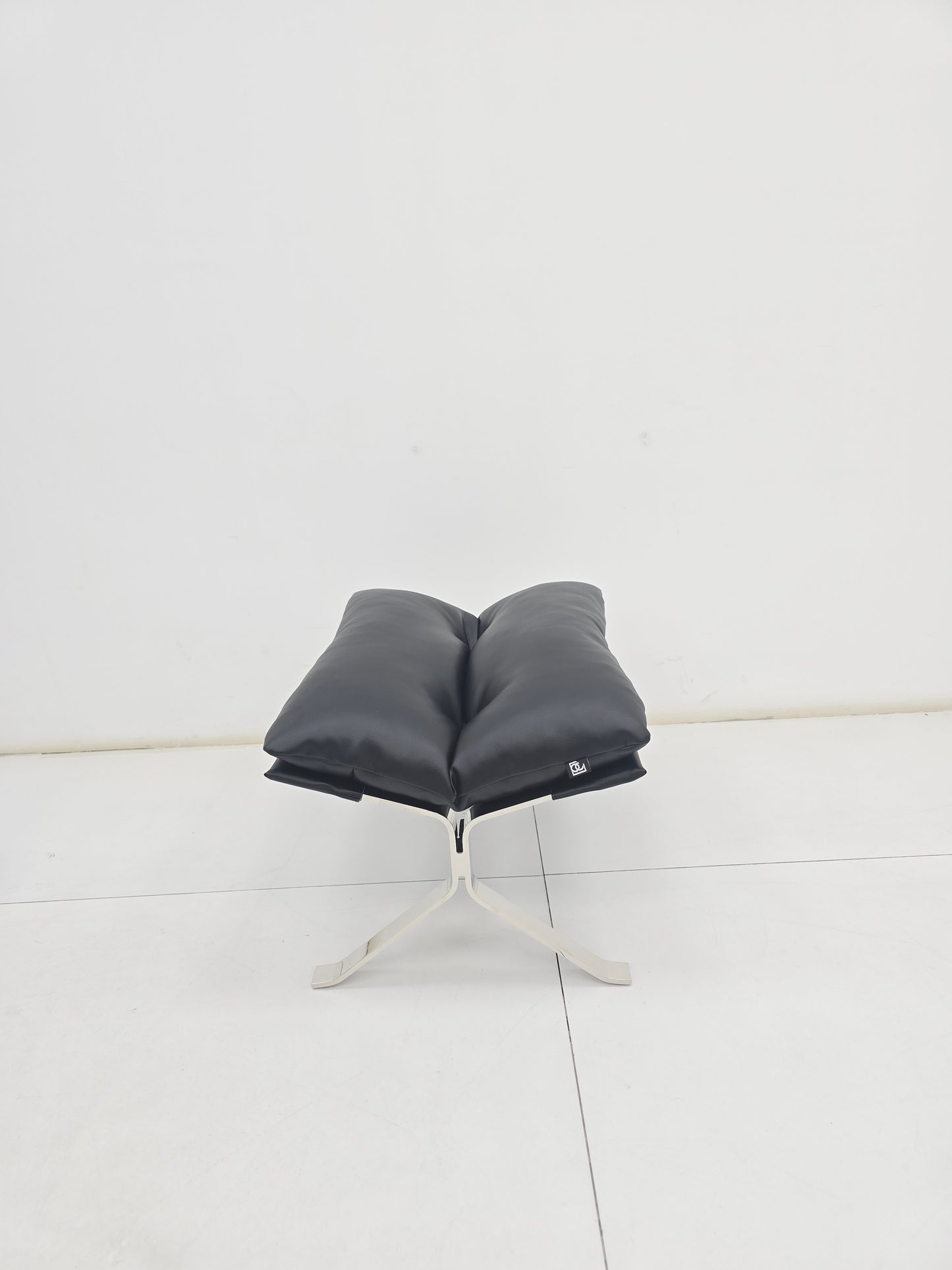 Ohm chair