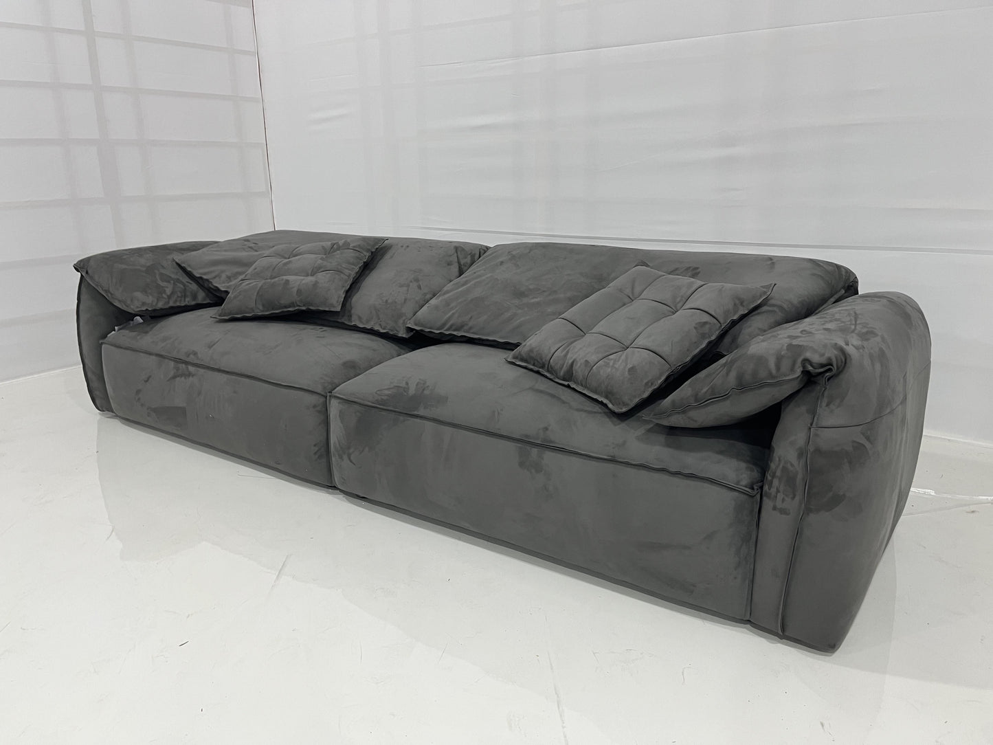 LUX-S-6610 EAR Sofa